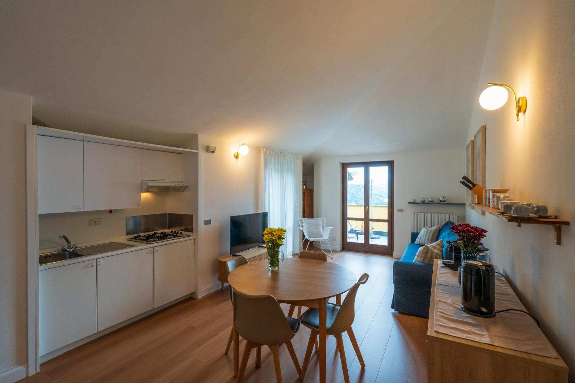 Stunning Apartment- Terrace And Swimming Pool Белано Екстериор снимка
